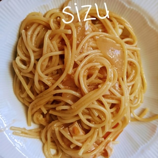 玉ねぎとハムのパスタ